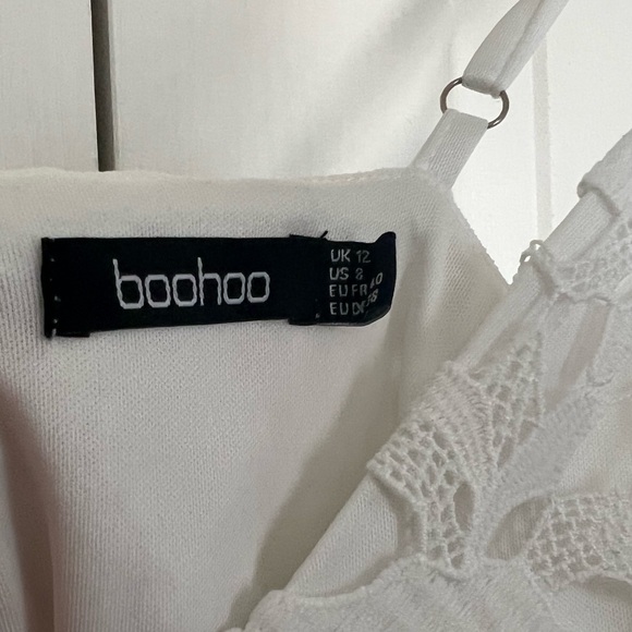 White lace dress - Picture 3 of 4